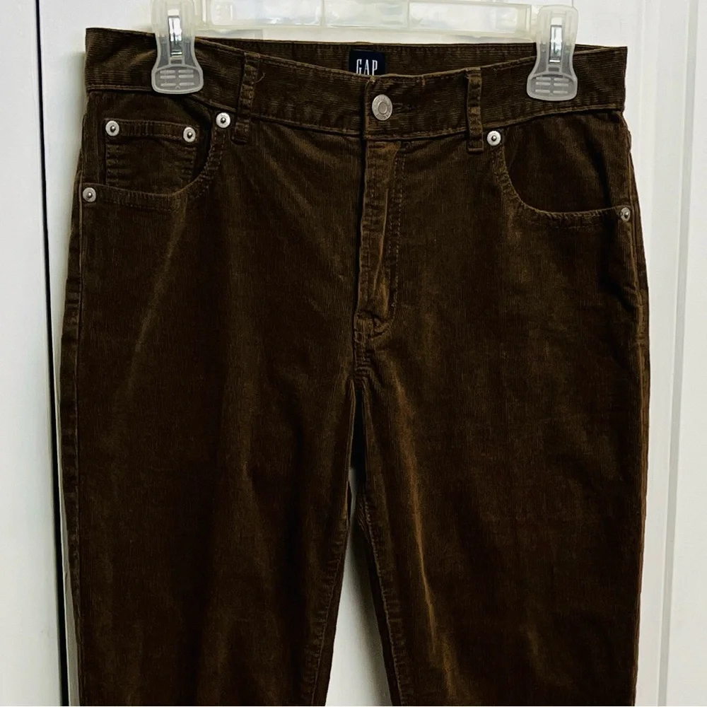 GAP Girlfriend Dark Brown Corduroy Crop Pants Size 26